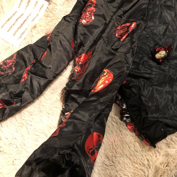 Halloween Carver the clown outfit size 14-16. Boys used condition . - Picture 7 of 9